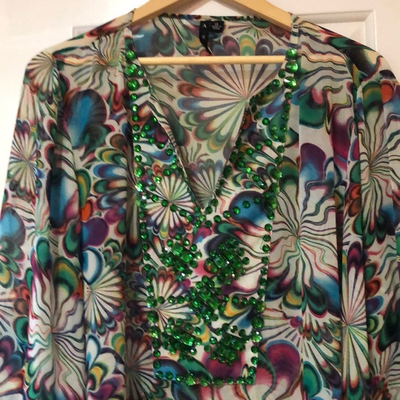 Colorful Blouse - Picture 2 of 8